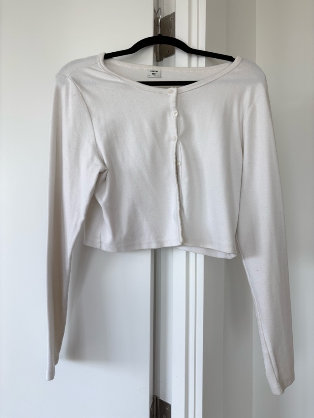 Aritzia White Cropped Button-Front cardigan